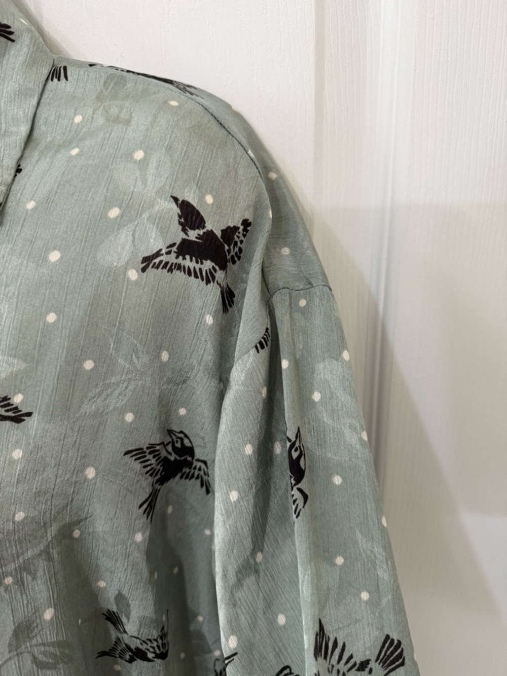 Zara Basic Bird Print Button Down Blouse Sage Green Polka Dot Size M - Picture 8 of 13